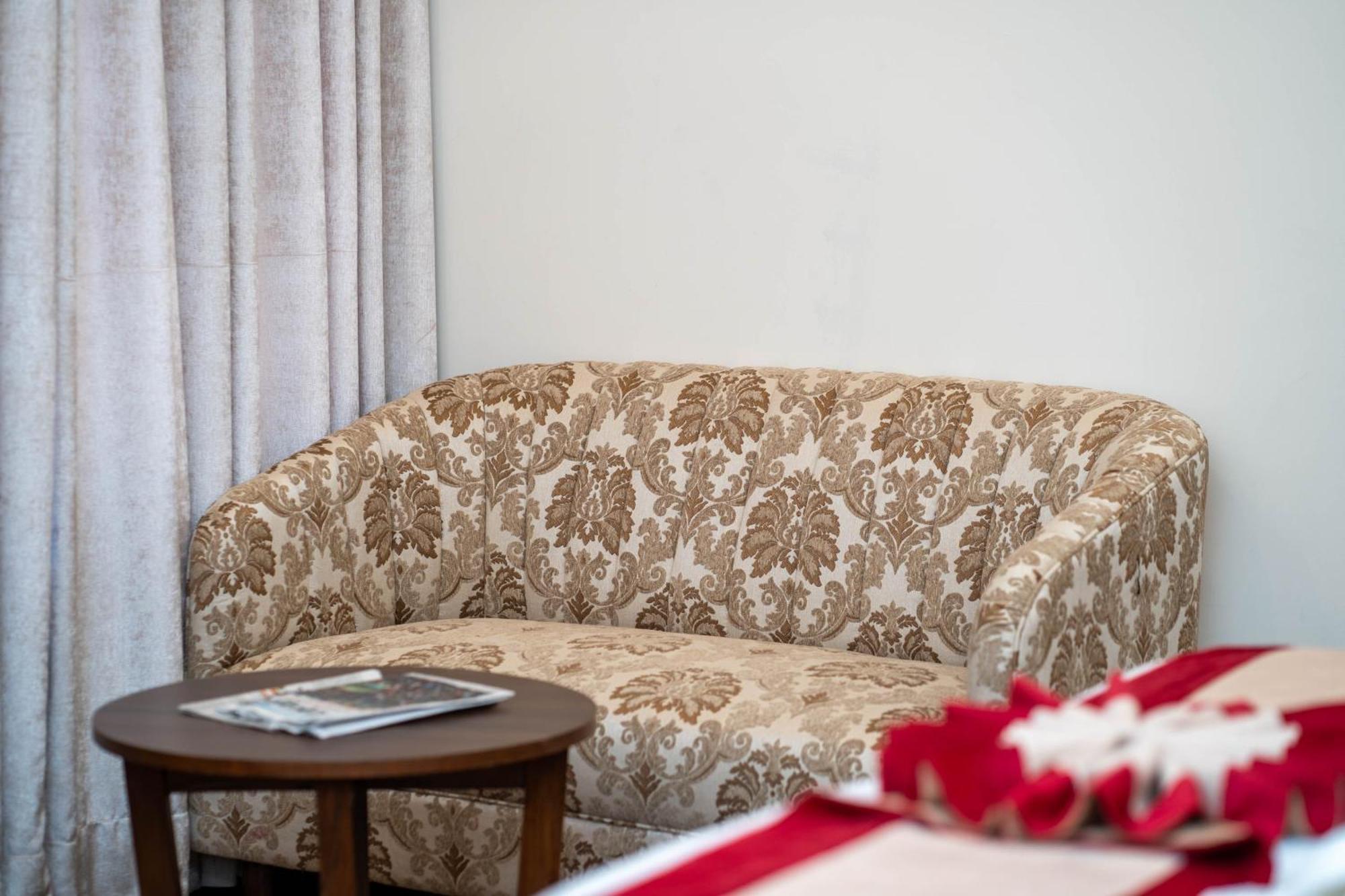 Airport Himalaya Boutique Hotel Kathmandu Luaran gambar